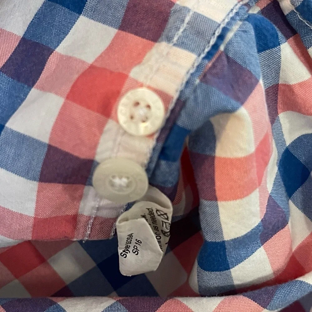 J Crew men’s pink and blue stripped button down size medium